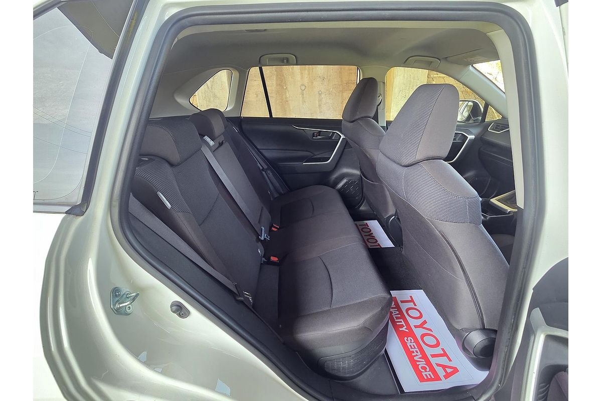 2020 Toyota RAV4 GX AXAH52R