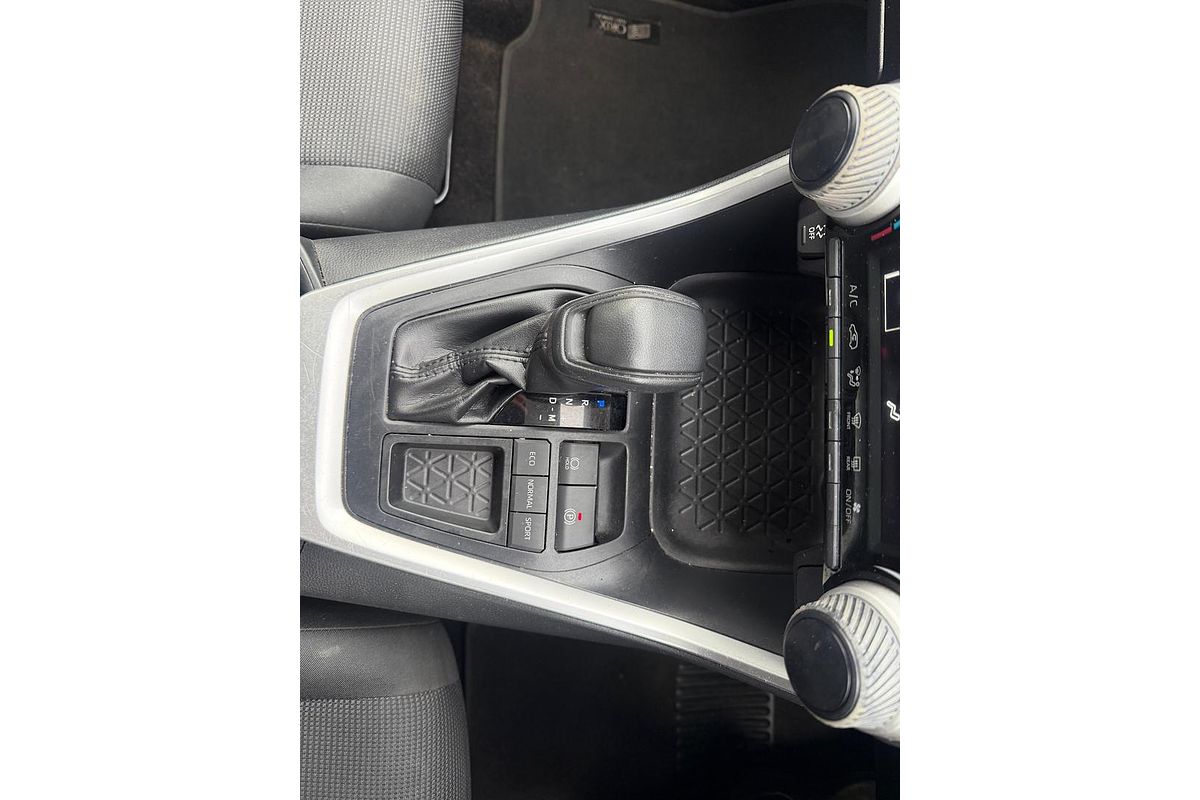 2020 Toyota RAV4 GX MXAA52R