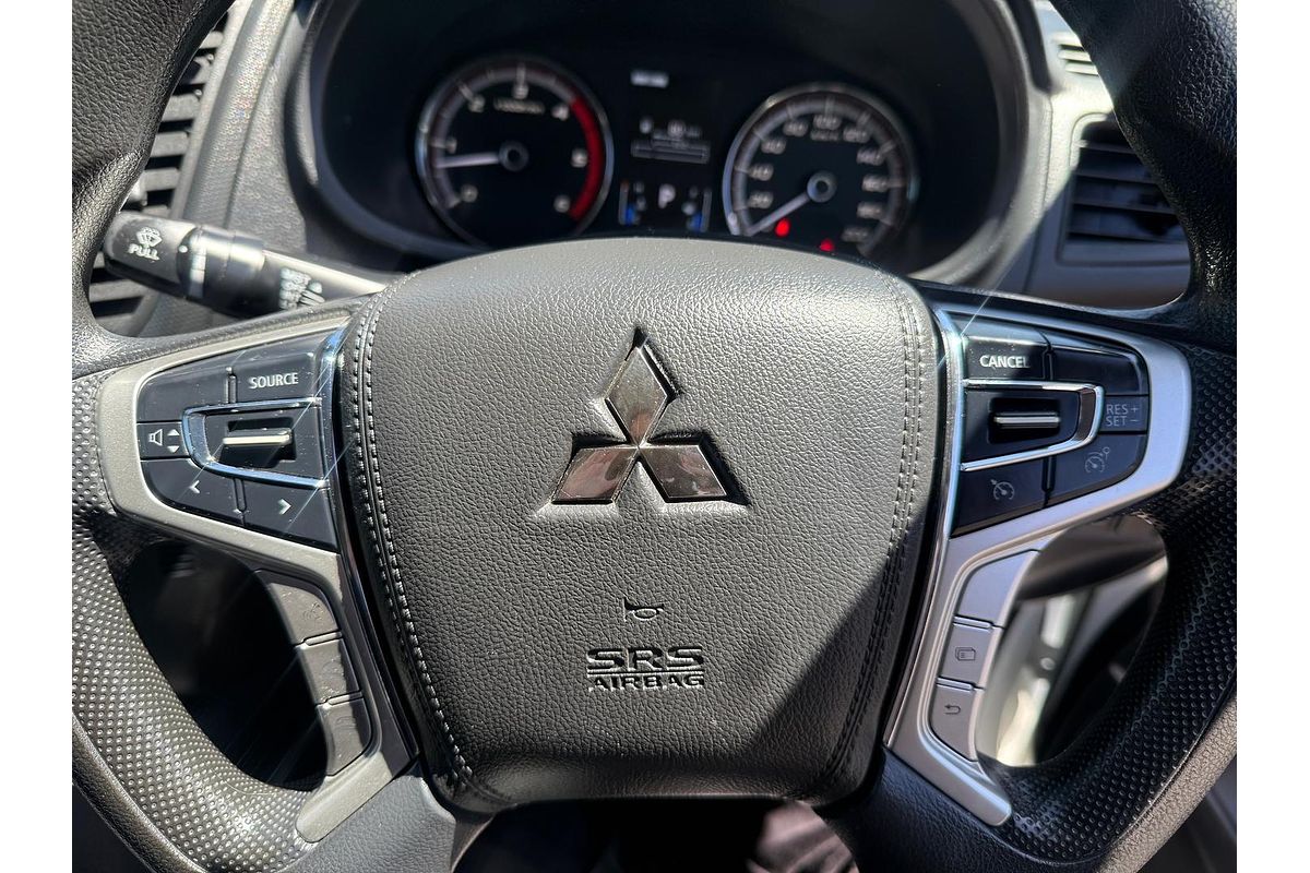 2019 Mitsubishi Triton GLX MR 4X4