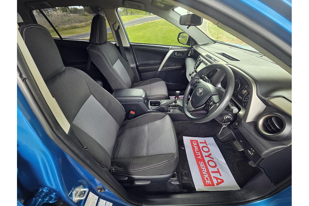 2018 Toyota RAV4 GX ASA44R