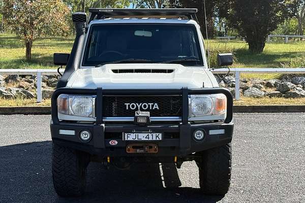 2021 Toyota LC Military LC Military GXL 4.5L T Diesel Manual Dual Cab Chassis