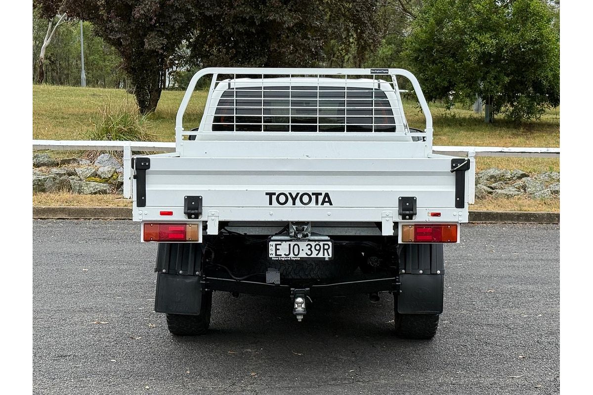 2020 Toyota Hilux SR GUN126R 4X4