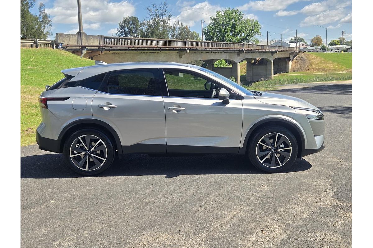 2024 Nissan QASHQAI ST-L J12