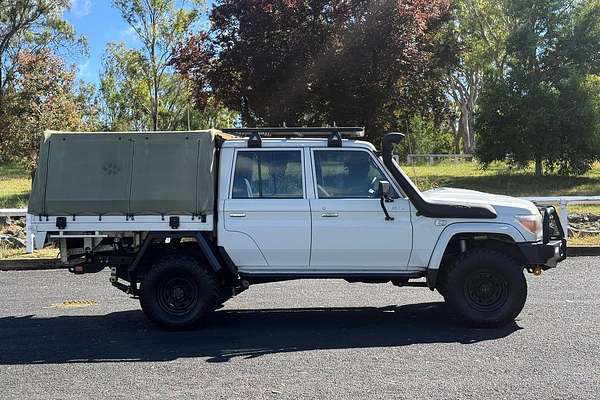 2021 Toyota LC Military LC Military GXL 4.5L T Diesel Manual Dual Cab Chassis