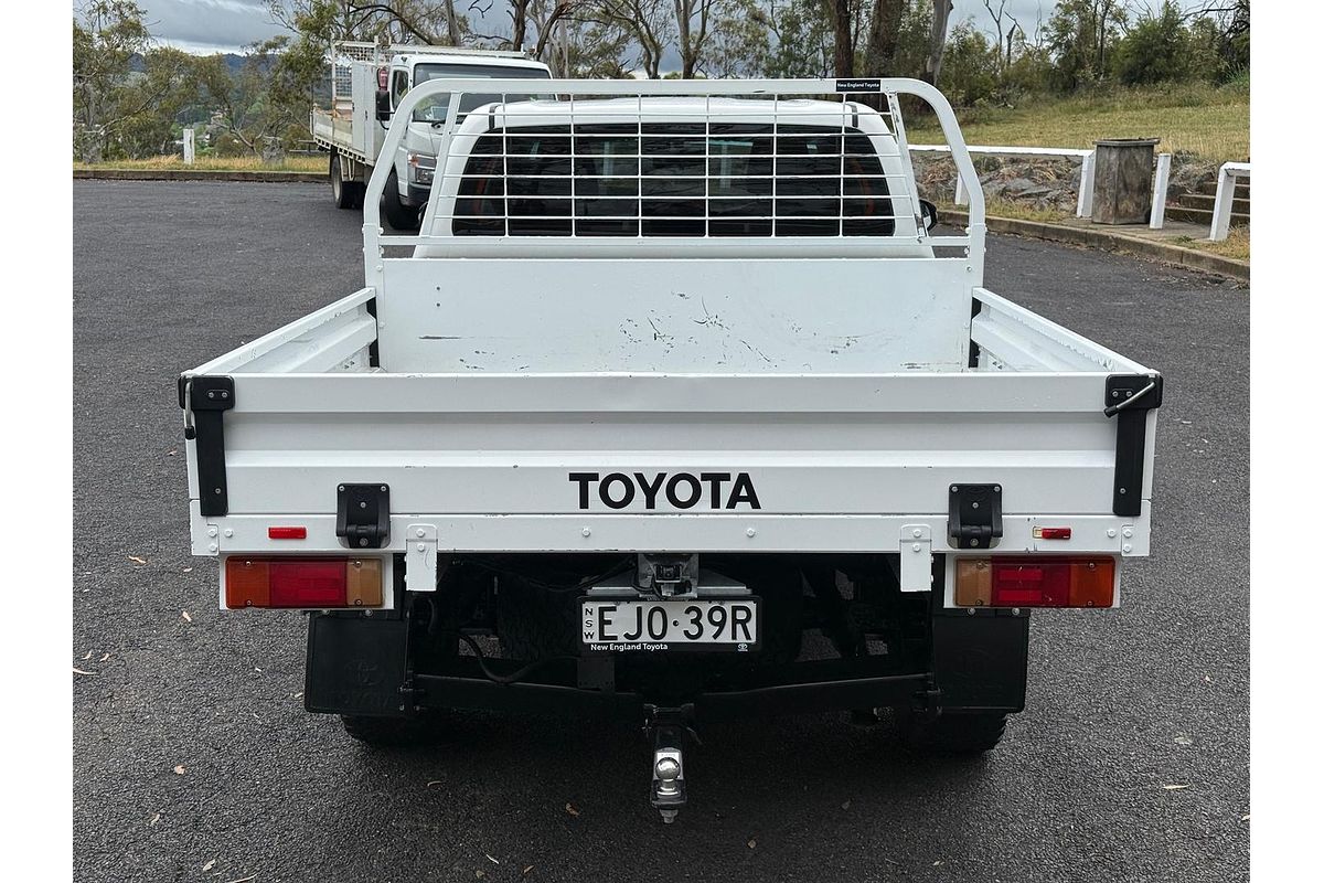 2020 Toyota Hilux SR GUN126R 4X4