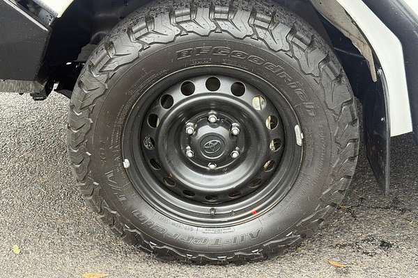 2020 Toyota Hilux SR GUN126R 4X4