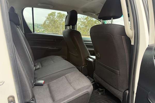 2020 Toyota Hilux SR GUN126R 4X4