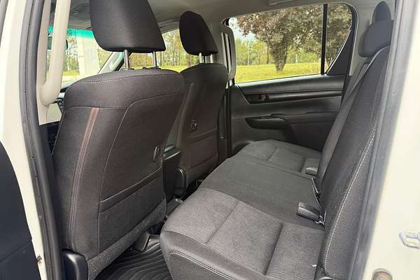 2020 Toyota Hilux SR GUN126R 4X4