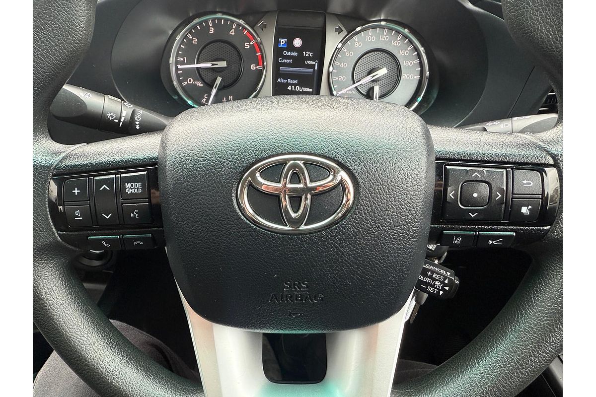 2020 Toyota Hilux SR GUN126R 4X4