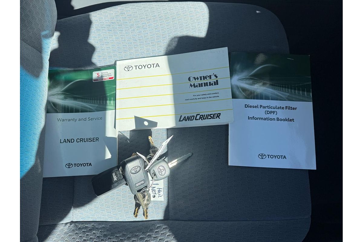 2021 Toyota LC Military LC Military GXL 4.5L T Diesel Manual Dual Cab Chassis