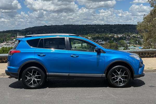 2018 Toyota RAV4 GXL ASA44R