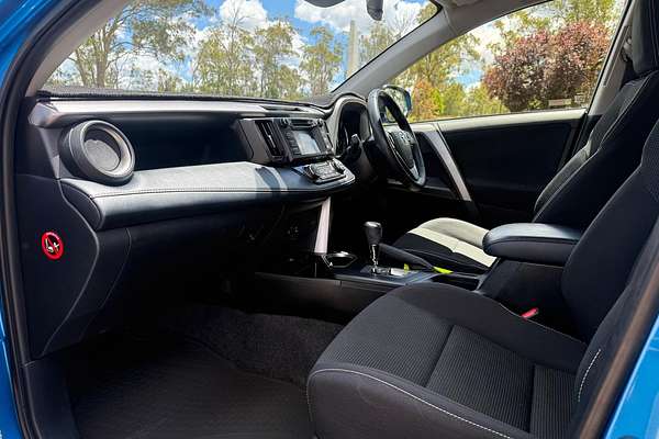 2018 Toyota RAV4 GXL ASA44R