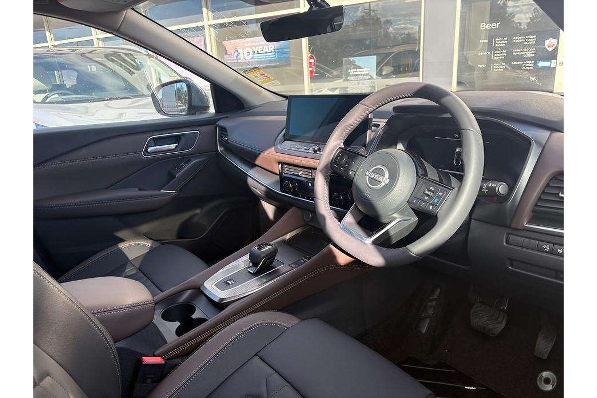 2025 Nissan QASHQAI Ti J12