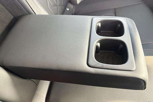 2025 Nissan QASHQAI Ti J12