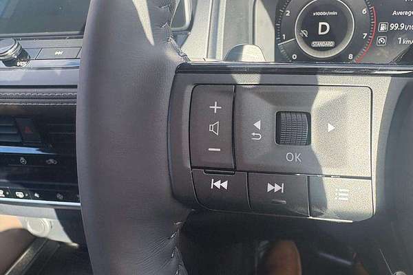 2025 Nissan QASHQAI Ti J12