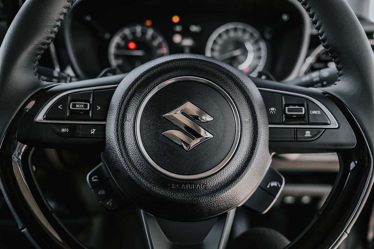 2025 Suzuki Fronx Hybrid GLX KW