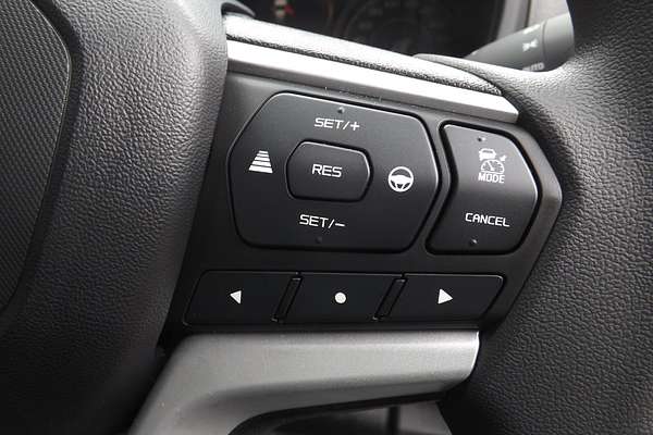 2025 Isuzu D-MAX SX 4X4