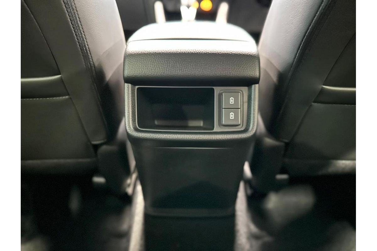 2025 Isuzu MU-X LS-T