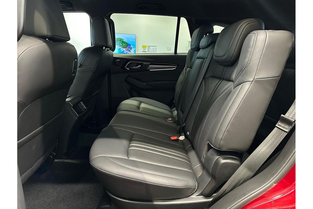 2025 Isuzu MU-X LS-T