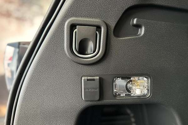 2025 Isuzu MU-X LS-T