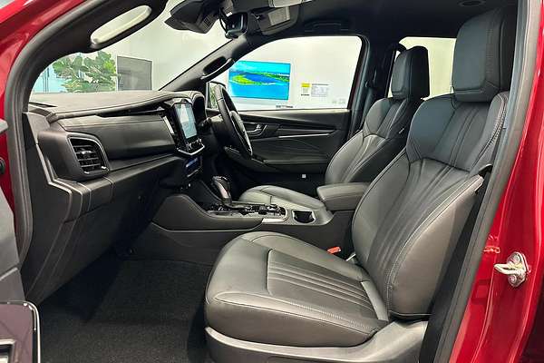 2025 Isuzu MU-X LS-T