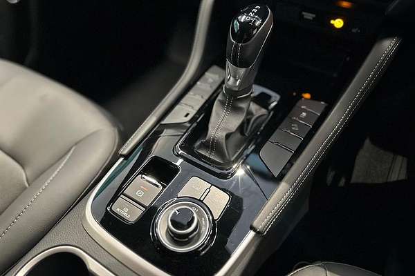 2025 Isuzu MU-X LS-T