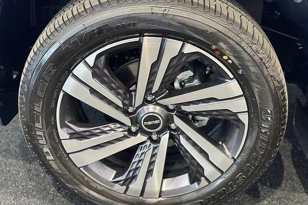 2025 Isuzu MU-X LS-T