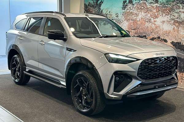 2025 Isuzu MU-X X-TERRAIN