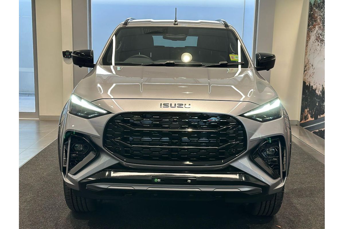 2025 Isuzu MU-X X-TERRAIN