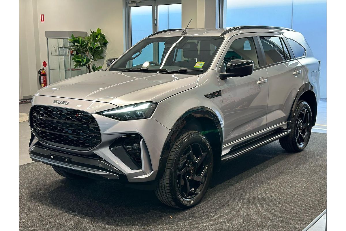 2025 Isuzu MU-X X-TERRAIN