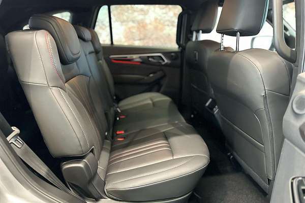 2025 Isuzu MU-X X-TERRAIN