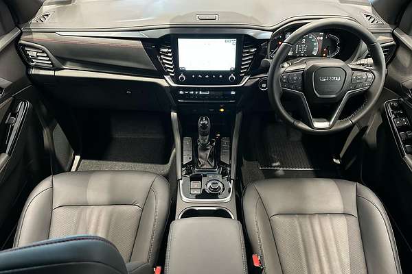 2025 Isuzu MU-X X-TERRAIN