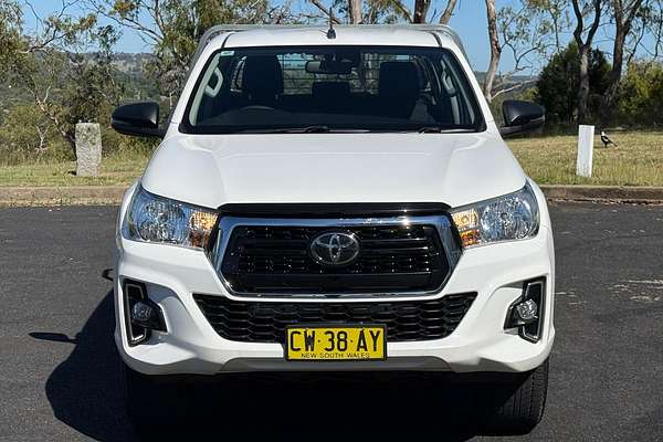 2019 Toyota Hilux SR GUN126R 4X4