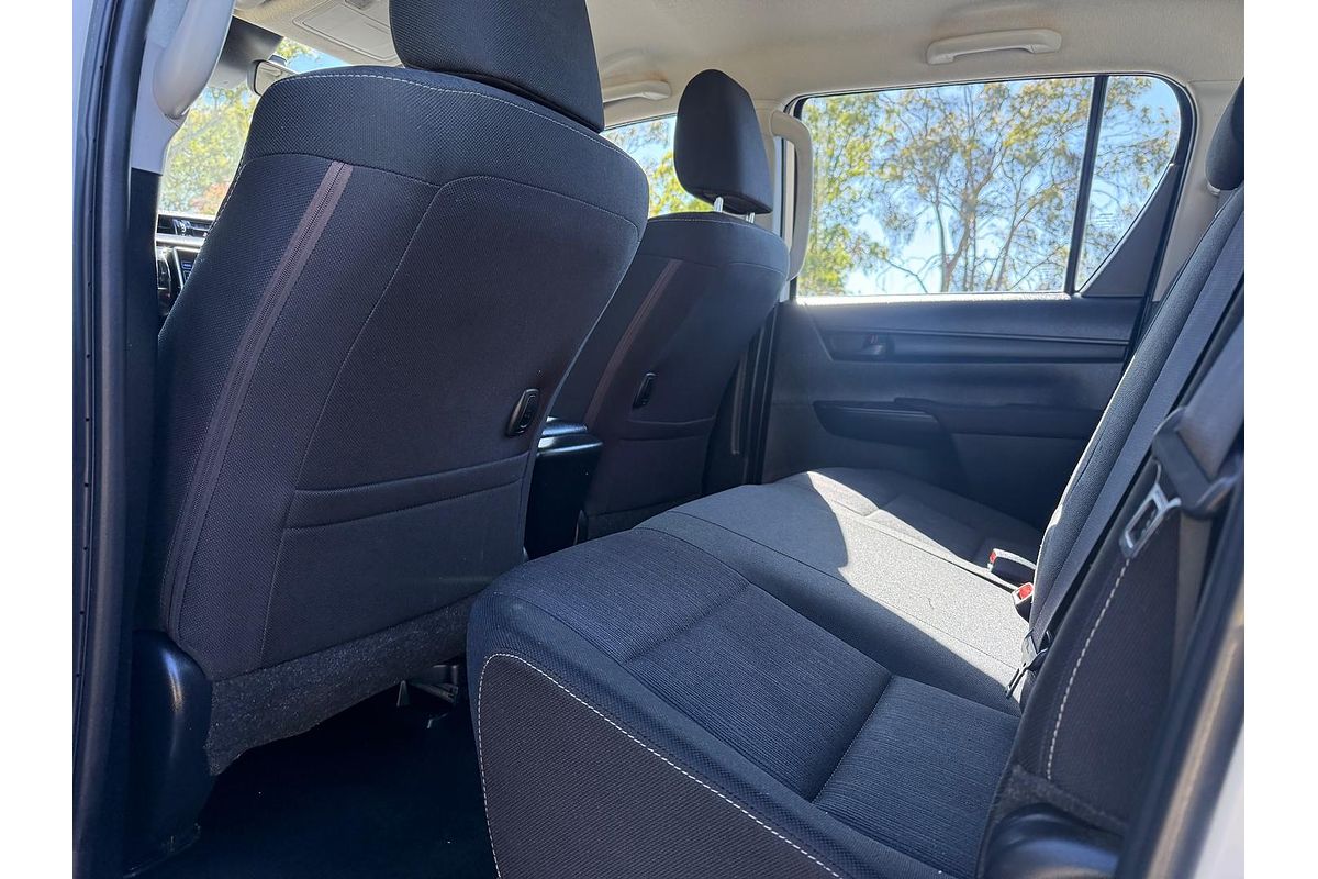 2019 Toyota Hilux SR GUN126R 4X4