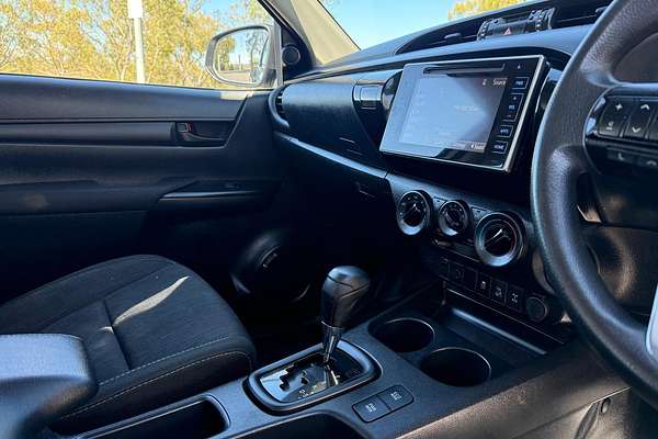 2019 Toyota Hilux SR GUN126R 4X4