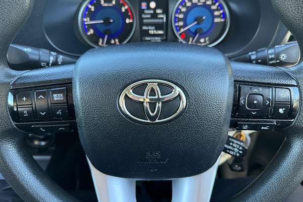 2019 Toyota Hilux SR GUN126R 4X4