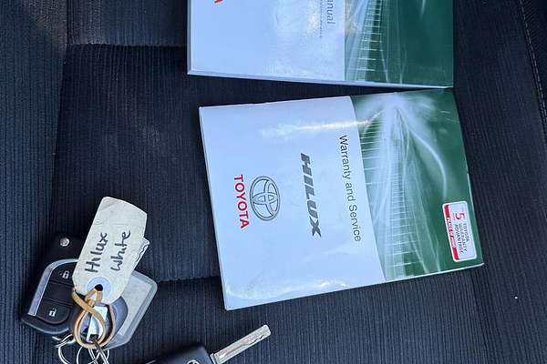 2019 Toyota Hilux SR GUN126R 4X4