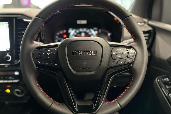 2025 Isuzu D-MAX X-TERRAIN 4X4