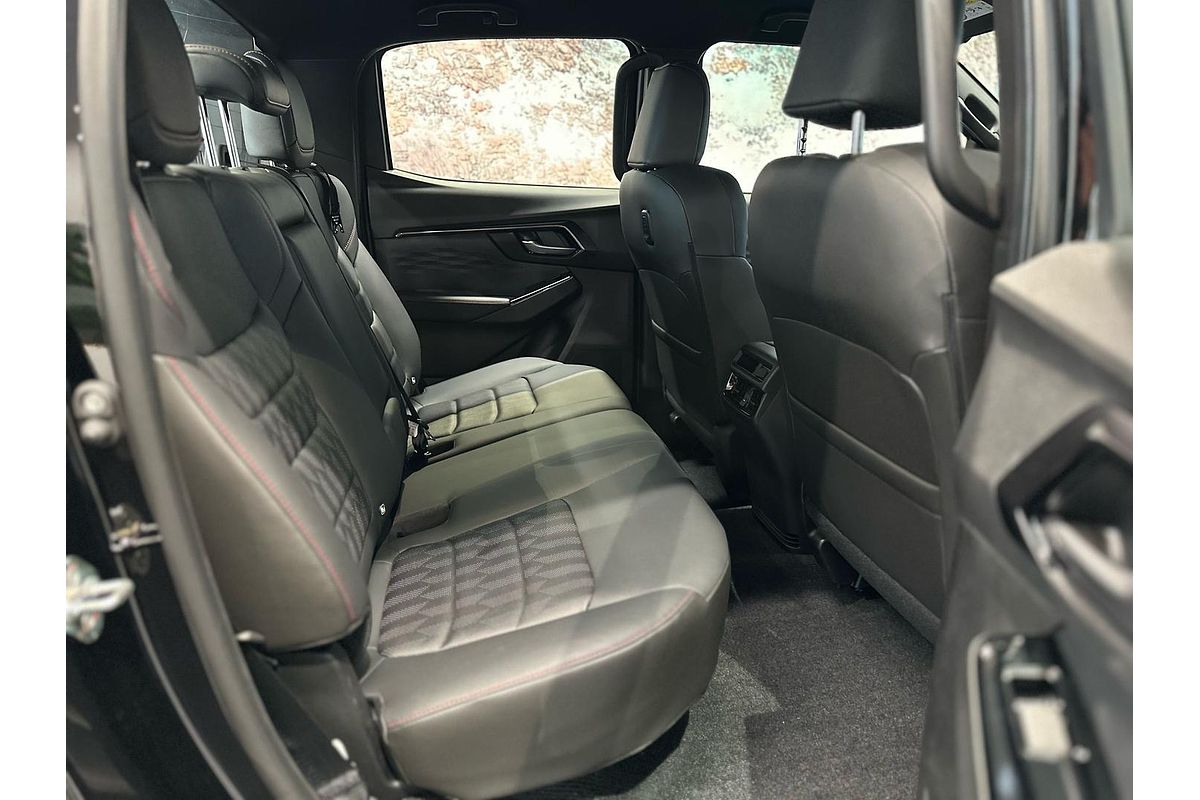 2025 Isuzu D-MAX X-TERRAIN 4X4