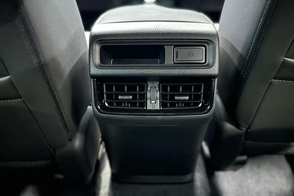 2025 Isuzu D-MAX X-TERRAIN 4X4