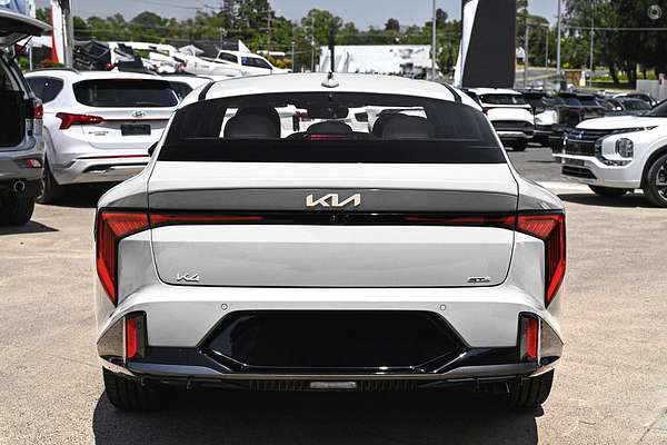 2025 Kia K4 GT-Line CL4m