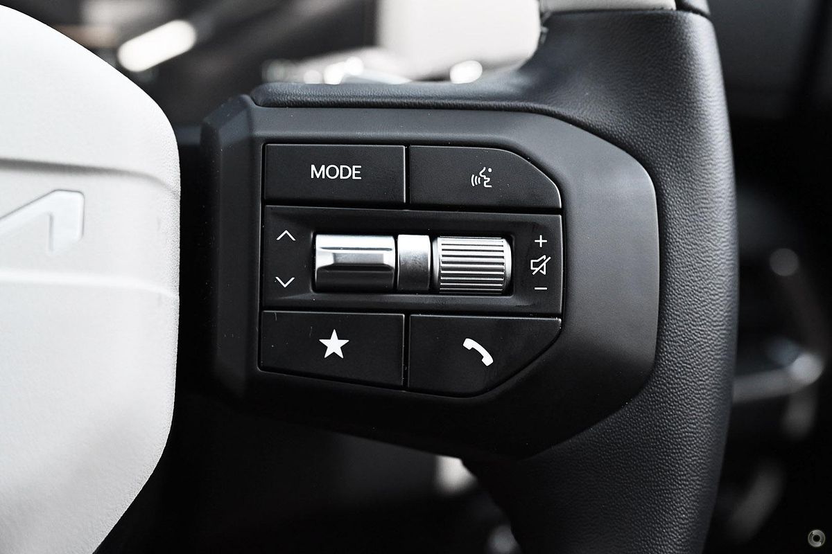 2025 Kia K4 GT-Line CL4m