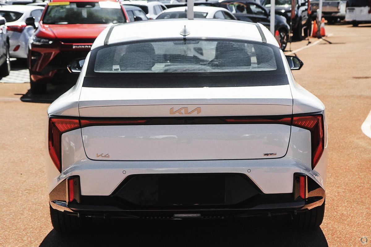 2025 Kia K4 GT-Line CL4m