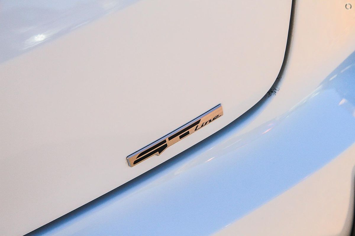 2025 Kia K4 GT-Line CL4m
