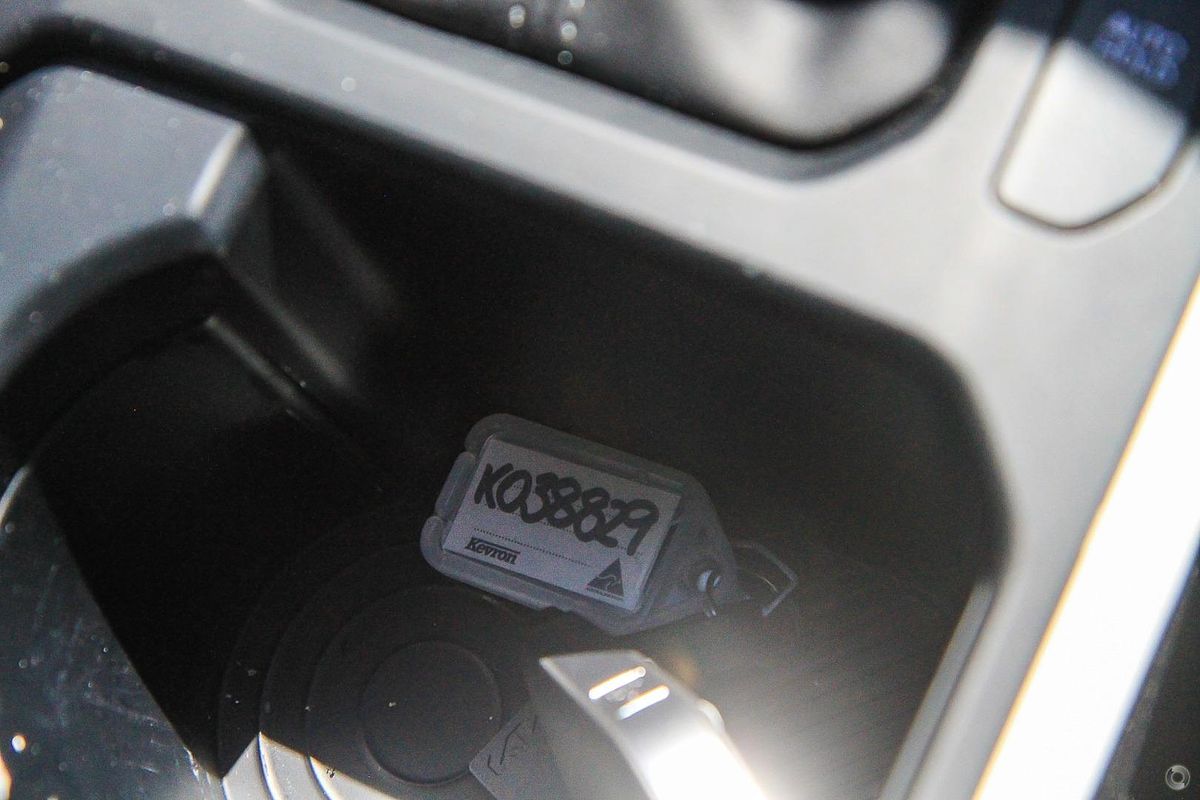 2025 Kia K4 GT-Line CL4m