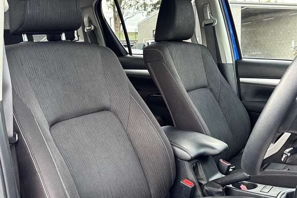 2022 Toyota Hilux SR5 GUN126R 4X4