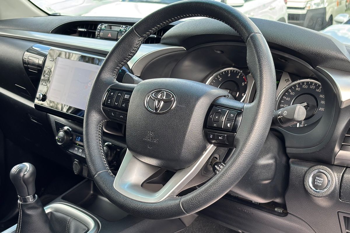 2022 Toyota Hilux SR5 GUN126R 4X4