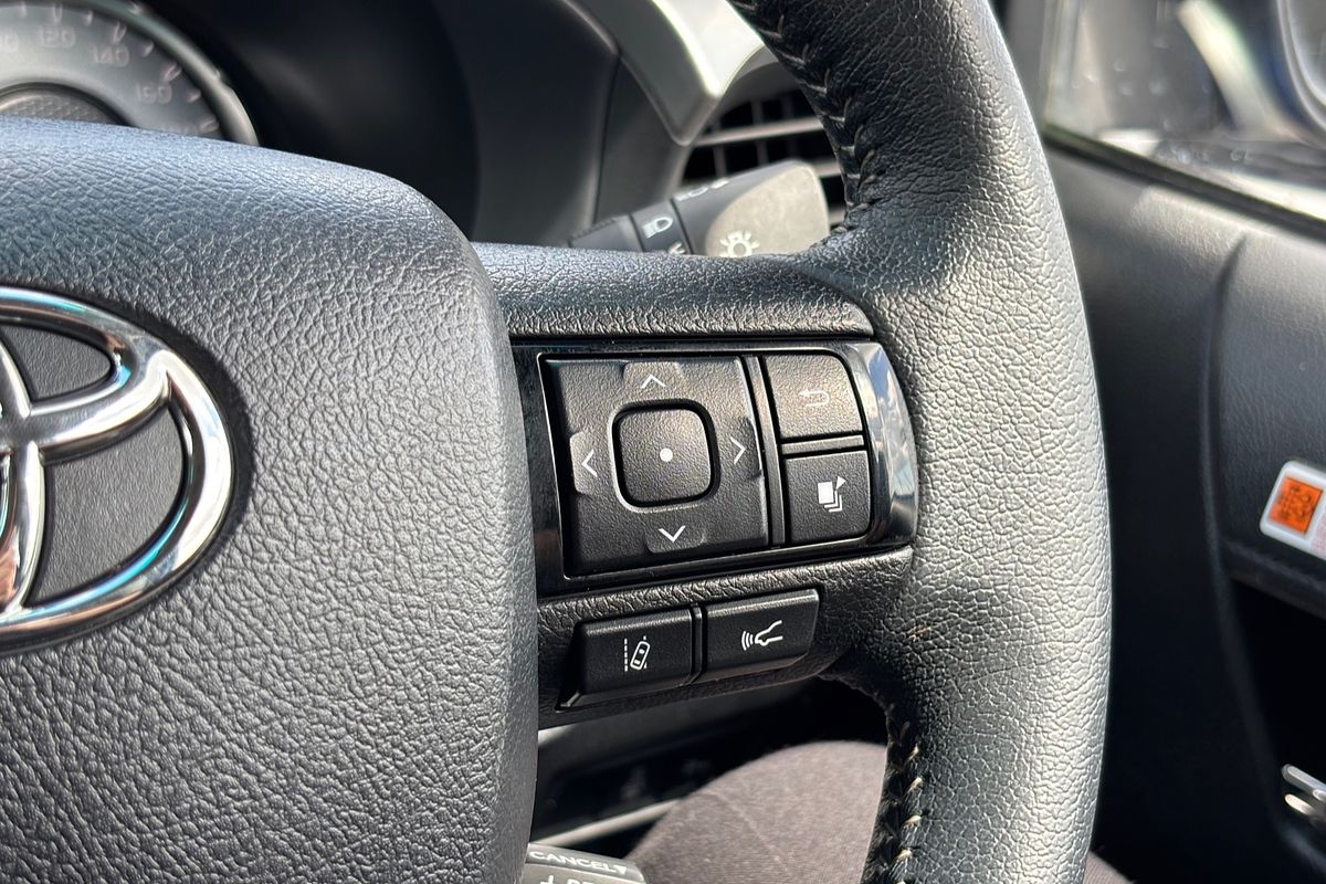 2022 Toyota Hilux SR5 GUN126R 4X4