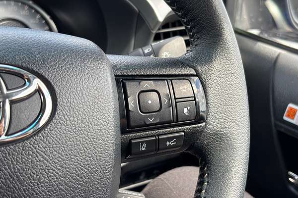 2022 Toyota Hilux SR5 GUN126R 4X4