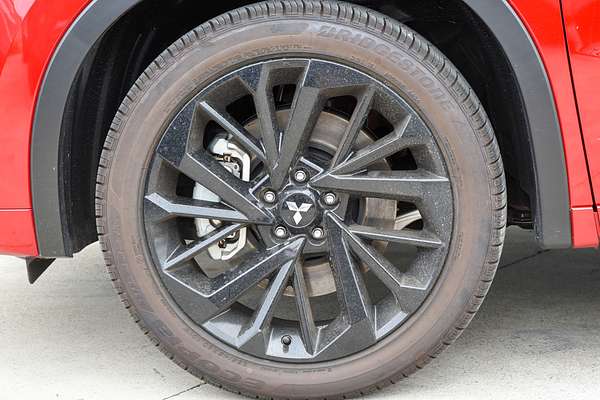 2025 Mitsubishi Outlander PHEV GSR ZM